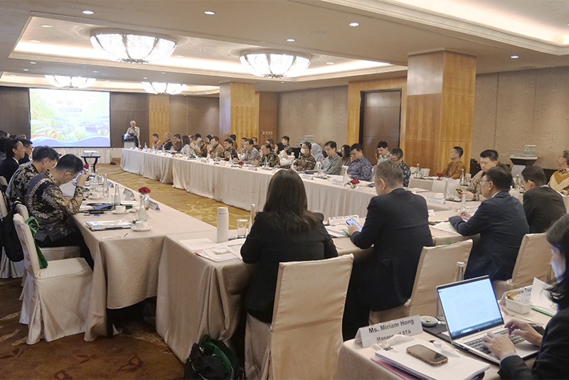 合板業界の共存・成長を目指して 三国合板合同会議開催